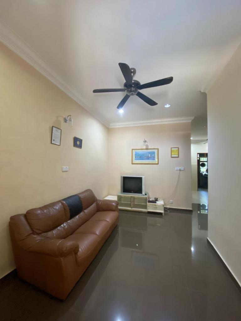 Homestay Tok Ma 1 Alur Tuman Маранг Екстериор снимка